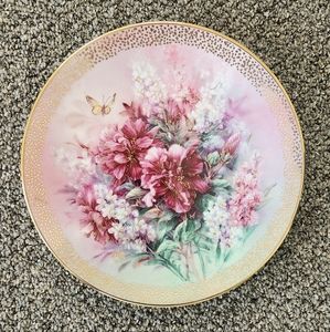 Plates from W.S. George by Lenu Liu "Symphony of Shimmering Beauty"